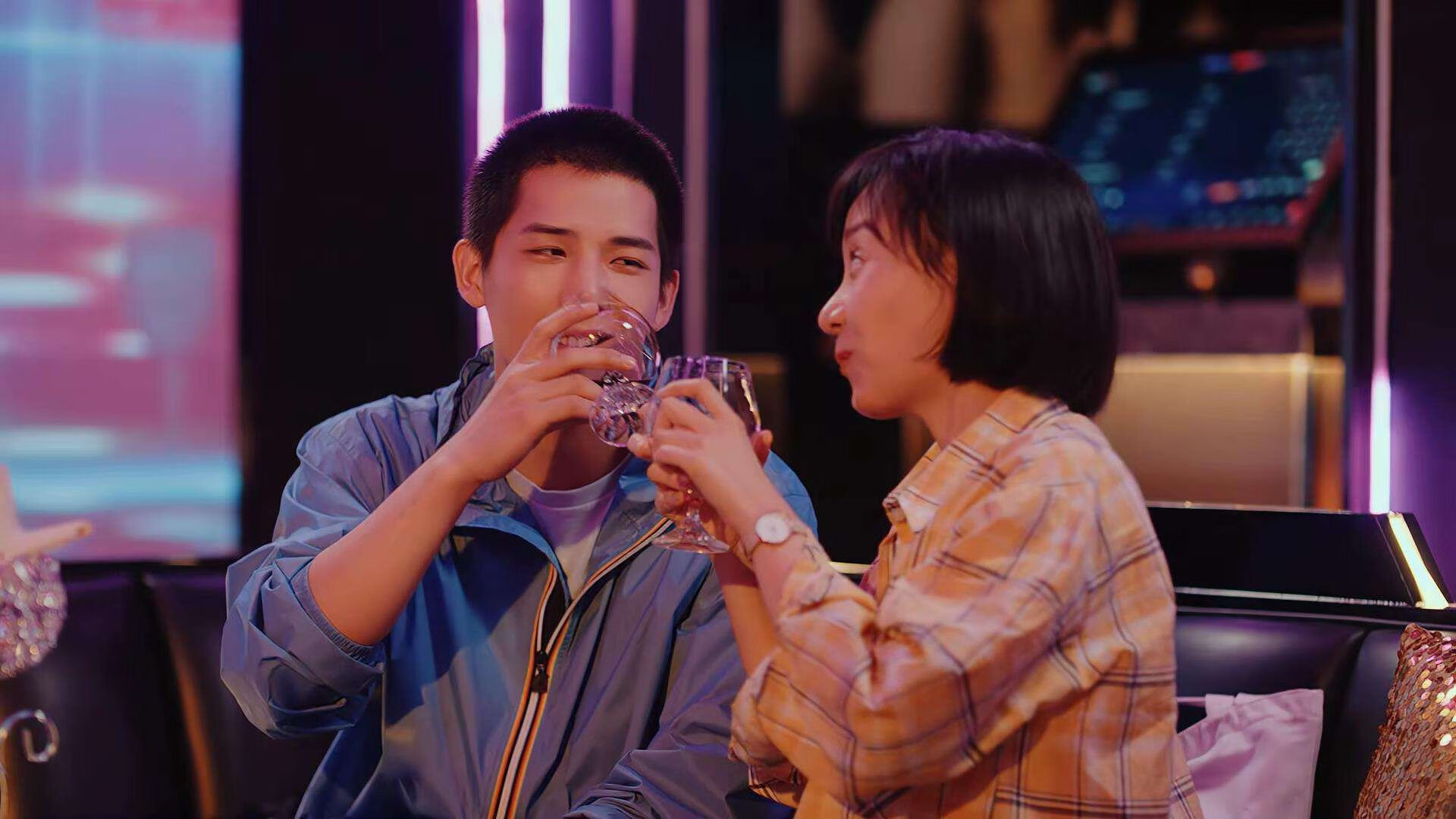 加拿大篮球运动员海外表现突出，加拿大篮球运动员都有谁