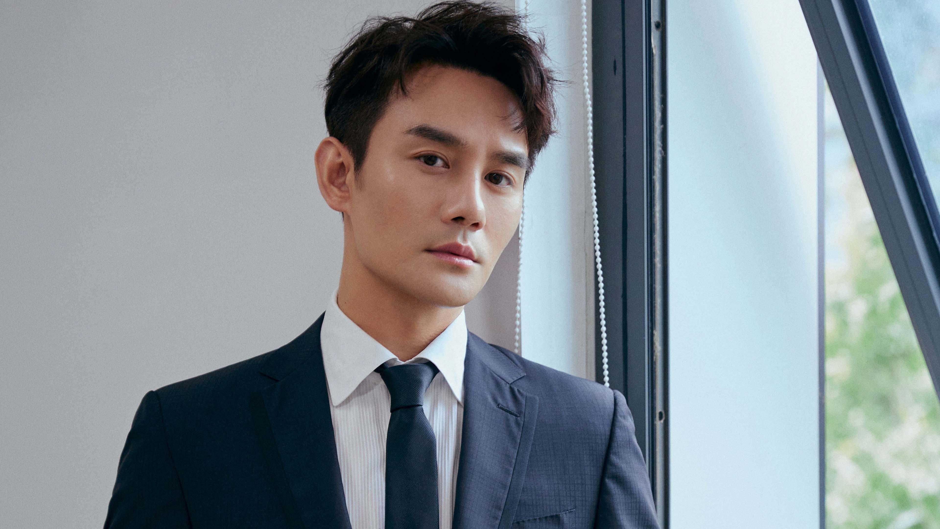 历史性滑雪男子大回转首金诞生,滑雪大回转比赛