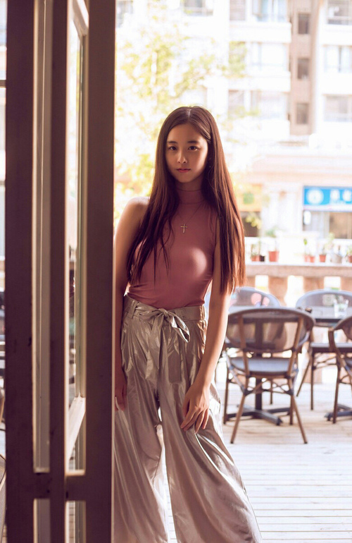 女子足球大战再度掀起热潮,国脚势不可挡,女子足球比赛录像回放