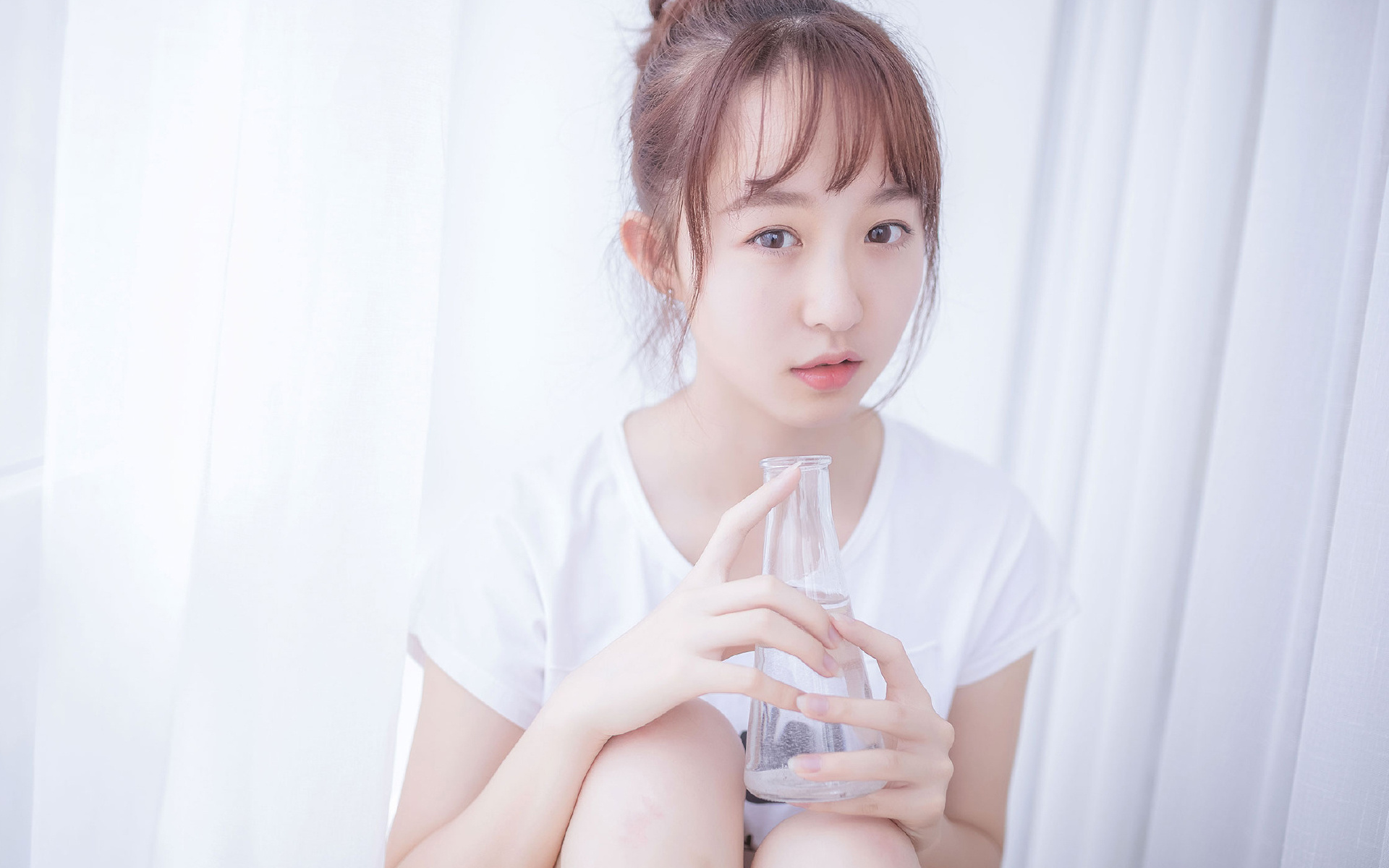 广州队球员在比赛中表现稳定，取得胜利，广州队球员在比赛中表现稳定,取得胜利的是谁