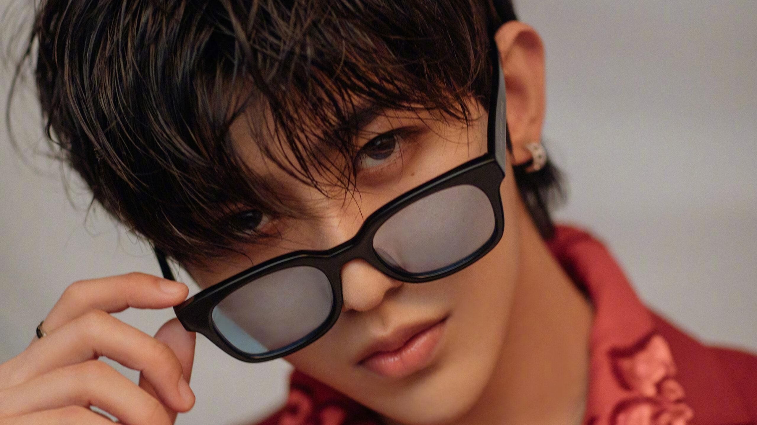 意外田径赛道湿滑致多人摔倒,田径比赛失误集锦