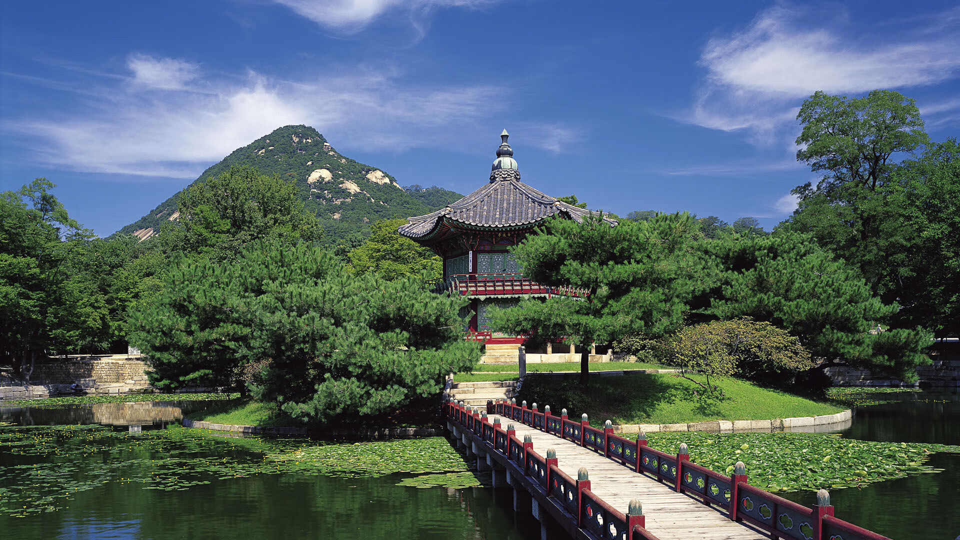 比利亚雷亚尔遭绝杀,客场不敌赫罗纳,比利亚雷亚尔强吗