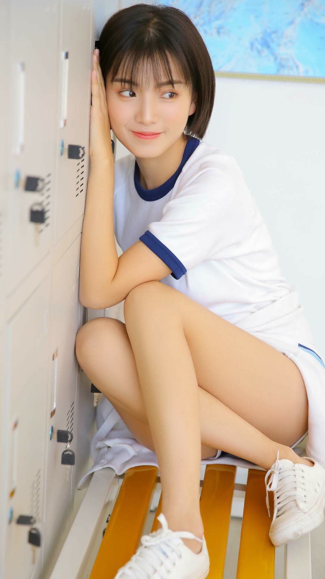 开云体育APP下载-张伟丽接受康复训练备战新一轮挑战，张伟丽训练照片