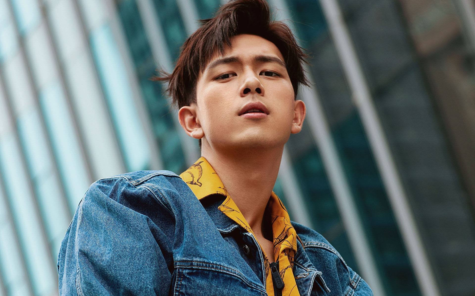 拜仁慕尼黑继续高歌猛进,德甲领跑形势明朗