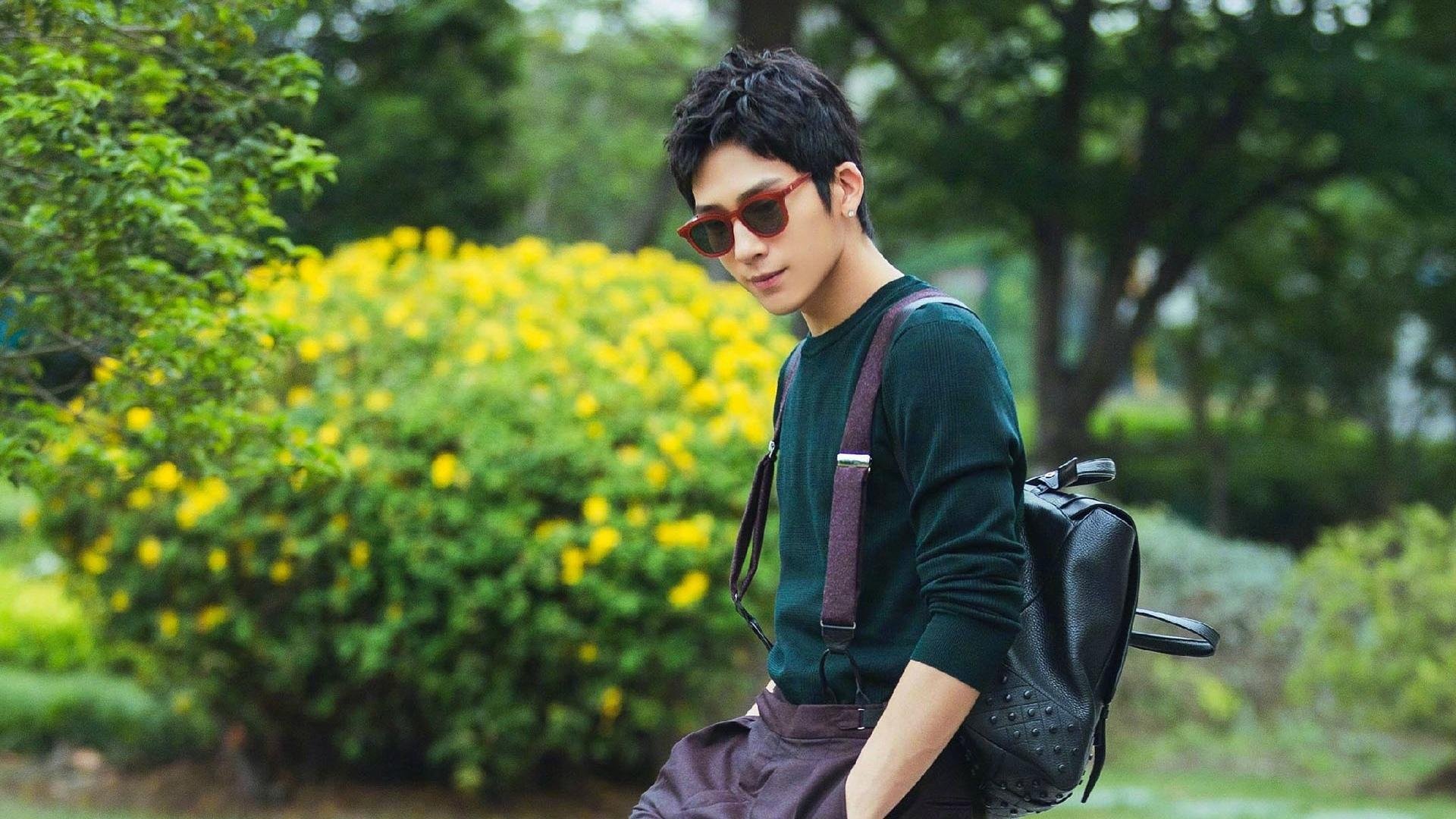 格鲁塞100米蝶泳决赛发挥稳定